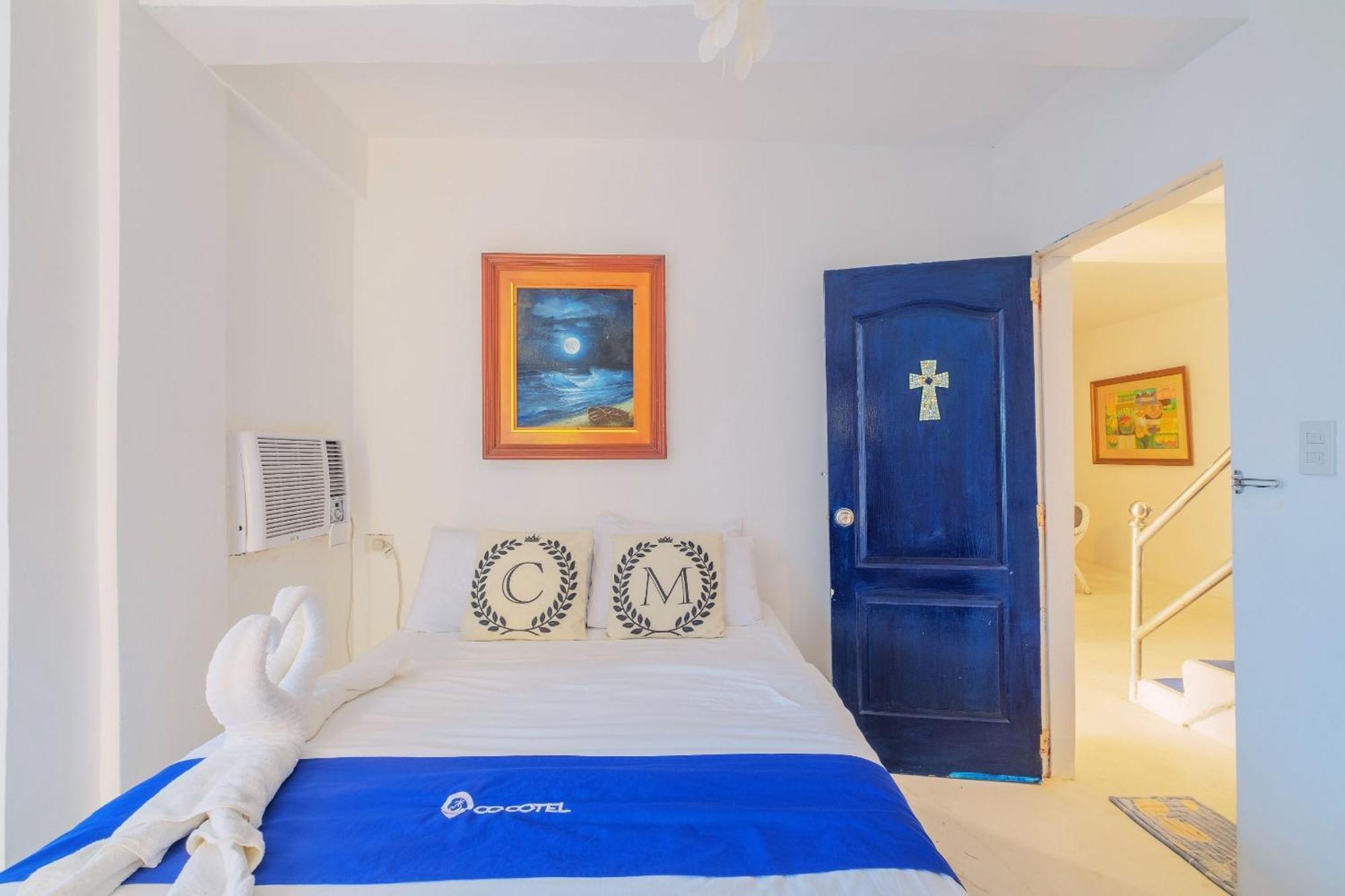 Club Monet Beachfront Resort By Cocotel Cabangan Номер фото